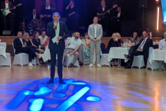 PXL_20260425_210408881